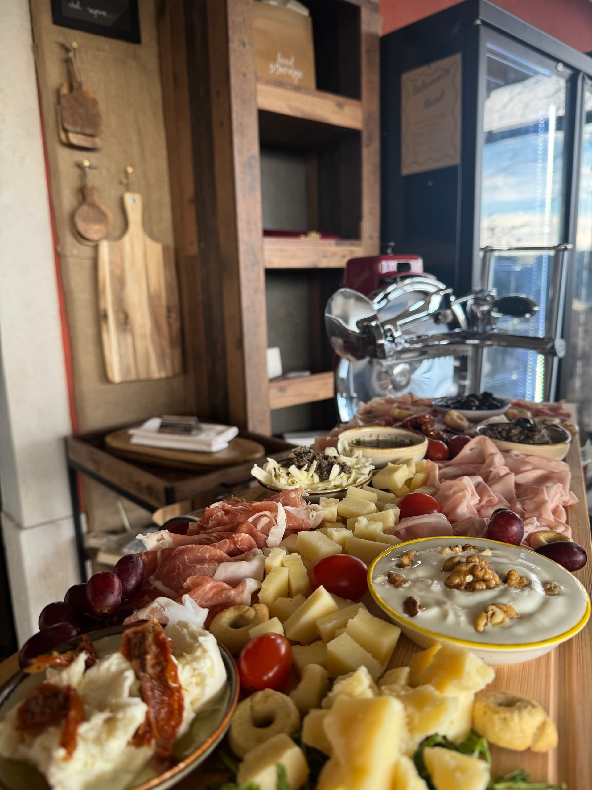 Jela Taverna Ressel